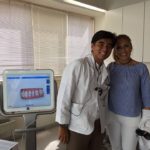La Dra. Ana María Cantor visitando la prestigiosa clínica en Tokio del Dr. John Kaku ortodoncista de University of California y MSD de Boston University. Ha publicado más de 40 artículos y ha dado conferencias en todo el mundo. Instructor en la Academia Japonesa de Ortodoncia No Extractiva. (Septiembre de 2017)